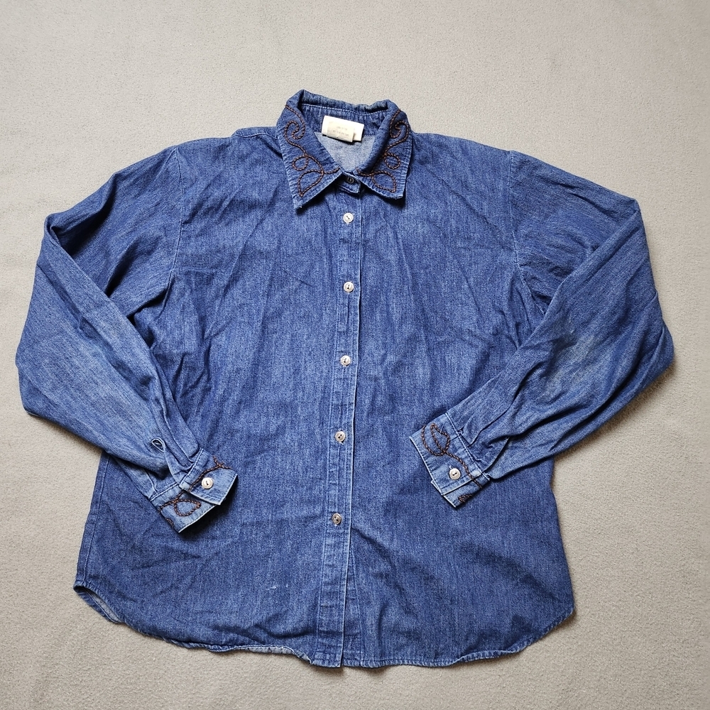 Vintage Lucille Jean Shirt With Embroidery And Shoulder Pads.
